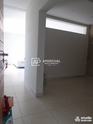 Sobrado com 3 Quartos à Venda, 470 m² em Prainha - Caraguatatuba