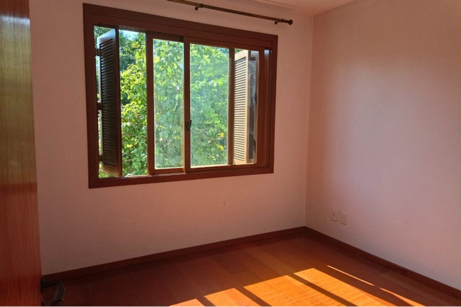 Imagem Apartamento com 2 Quartos à Venda, 76 m² em Passo Da Areia - Porto Alegre Imagem Apartamento com 2 Quartos à Venda, 76 m² em Passo Da Areia - Porto Alegre