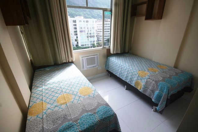Imagem Apartamento com 2 Quartos para Temporada, 80 m² em Copacabana - Rio De Janeiro