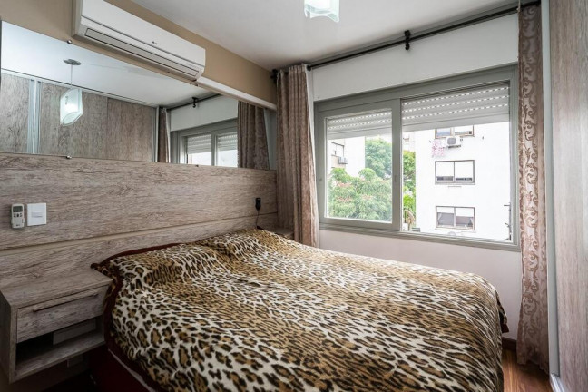 Imagem Apartamento com 1 Quarto à Venda, 44 m² em Santana - Porto Alegre
