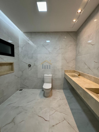 Imagem Casa com 3 Quartos à Venda, 215 m² em Residencial Itália - Goiânia