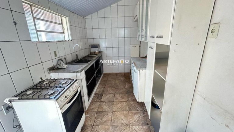 Casa com 3 Quartos à Venda, 288 m²