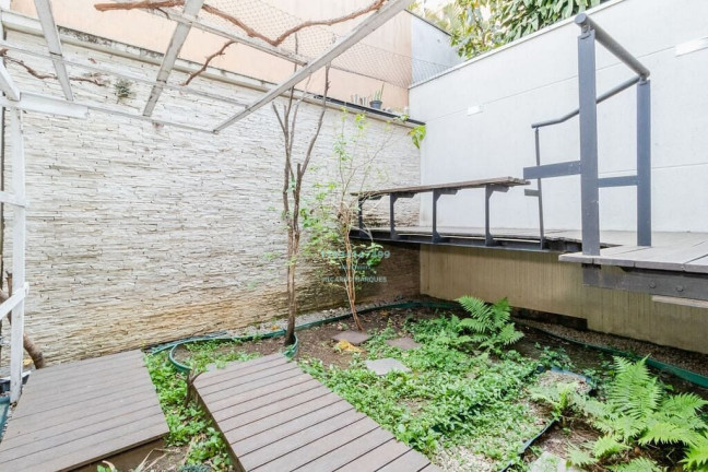 Imagem Casa com 4 Quartos à Venda, 223 m² em Mooca - São Paulo Imagem Casa com 4 Quartos à Venda, 223 m² em Mooca - São Paulo