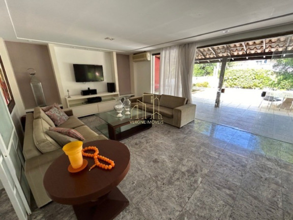 Imagem Imóvel com 4 Quartos à Venda, 305 m² em Jaguaribe - Salvador