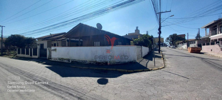 Imagem Casa com 2 Quartos à Venda, 140 m² em Centro - Penha Imagem Casa com 2 Quartos à Venda, 140 m² em Centro - Penha