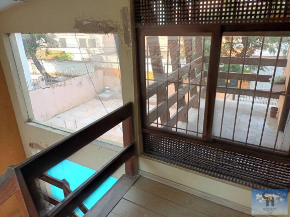 Imagem Casa com 5 Quartos à Venda, 370 m² em Pituba - Salvador Imagem Casa com 5 Quartos à Venda, 370 m² em Pituba - Salvador