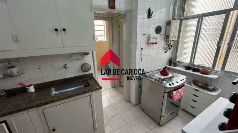 Imagem Apartamento com 2 Quartos à Venda, 72 m² em Copacabana - Rio De Janeiro