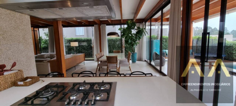 Imagem Casa com 4 Quartos à Venda, 340 m² em Tamboré - Santana De Parnaíba Imagem Casa com 4 Quartos à Venda, 340 m² em Tamboré - Santana De Parnaíba