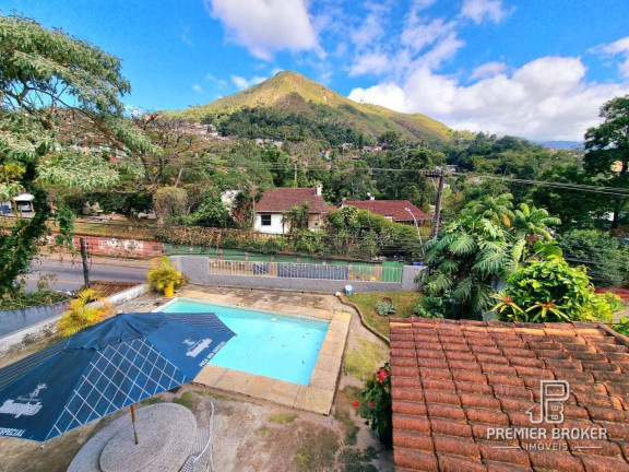 Imagem Casa com 4 Quartos à Venda, 230 m² em Bom Retiro - Teresópolis