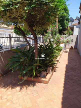 Imagem Casa com 4 Quartos à Venda, 180 m² em Centro - Mirassol