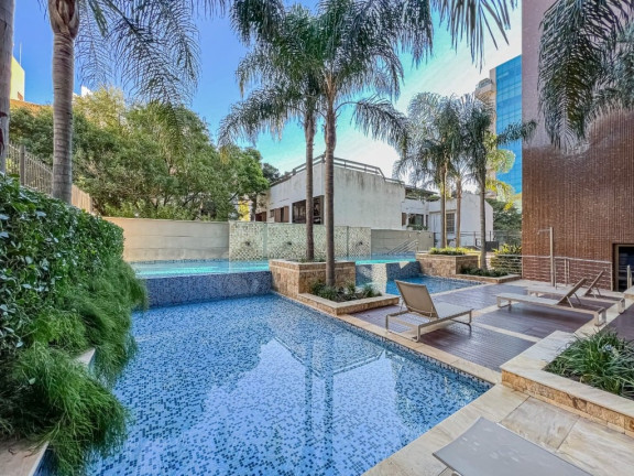Imagem Apartamento com 3 Quartos à Venda, 261 m² em Petrópolis - Porto Alegre Imagem Apartamento com 3 Quartos à Venda, 261 m² em Petrópolis - Porto Alegre