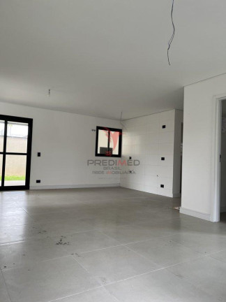 Imagem Casa com 3 Quartos à Venda, 182 m² em Maria Antonieta - Pinhais Imagem Casa com 3 Quartos à Venda, 182 m² em Maria Antonieta - Pinhais