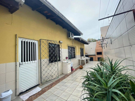 Imagem Casa com 3 Quartos à Venda, 178 m² em Centro - Balneário Camboriú