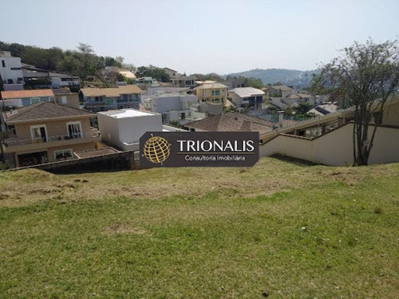 Terreno à Venda, 450 m² em Condomínio água Verde - Atibaia