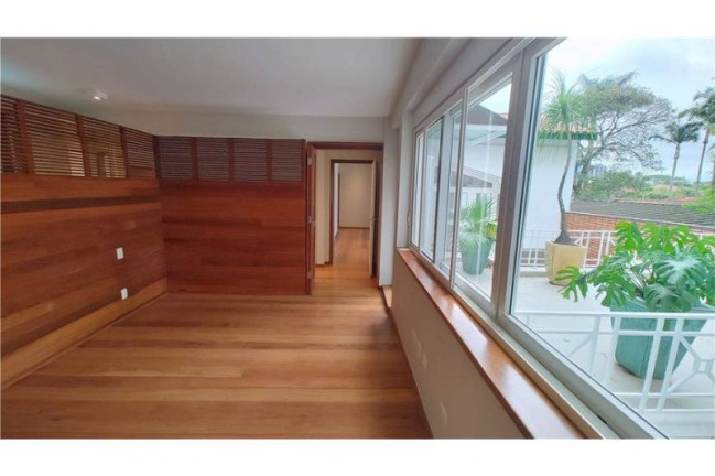 Imagem Casa com 3 Quartos para Alugar, 450 m² em Vila Nova Conceição - São Paulo Imagem Casa com 3 Quartos para Alugar, 450 m² em Vila Nova Conceição - São Paulo
