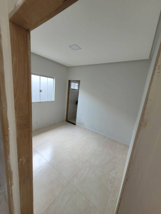 Imagem Casa com 3 Quartos à Venda, 115 m² em Anápolis