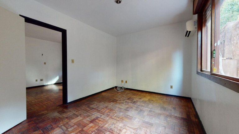 Imagem Imóvel com 2 Quartos à Venda, 88 m² em Santa Tereza - Porto Alegre Imagem Imóvel com 2 Quartos à Venda, 88 m² em Santa Tereza - Porto Alegre