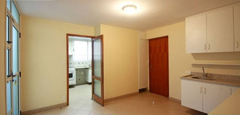 Imagem Casa com 3 Quartos à Venda, 380 m² em Alto De Pinheiros - São Paulo Imagem Casa com 3 Quartos à Venda, 380 m² em Alto De Pinheiros - São Paulo