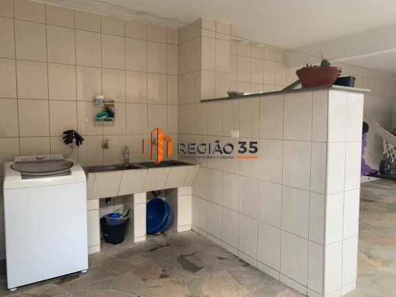 Imagem Casa com 3 Quartos à Venda, 300 m² em Vila Bela - Poços De Caldas
