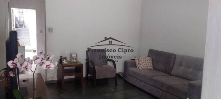 Imagem Sobrado com 6 Quartos à Venda, 273 m² em Beira Rio - Guaratinguetá Imagem Sobrado com 6 Quartos à Venda, 273 m² em Beira Rio - Guaratinguetá