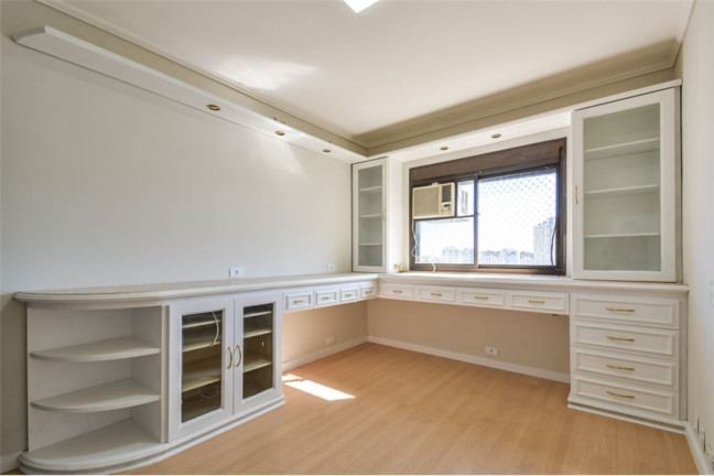 Imagem Apartamento com 3 Quartos à Venda, 182 m² em Vila Andrade - São Paulo Imagem Apartamento com 3 Quartos à Venda, 182 m² em Vila Andrade - São Paulo