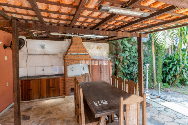 Imagem Casa com 3 Quartos à Venda, 400 m² em Alto De Pinheiros - São Paulo Imagem Casa com 3 Quartos à Venda, 400 m² em Alto De Pinheiros - São Paulo