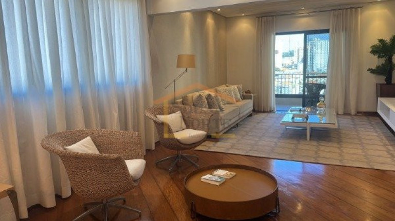 Apartamento com 3 Quartos à Venda, 134 m² em Santa Teresinha - São Paulo