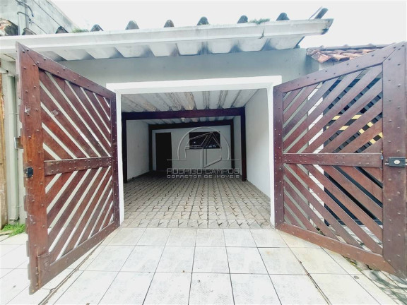 Casa com 3 Quartos para Alugar,  em Tupi - Praia Grande