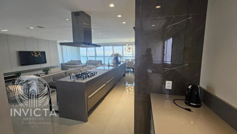 Imagem Apartamento com 5 Quartos à Venda, 283 m² em Pioneiros - Balneário Camboriú Imagem Apartamento com 5 Quartos à Venda, 283 m² em Pioneiros - Balneário Camboriú