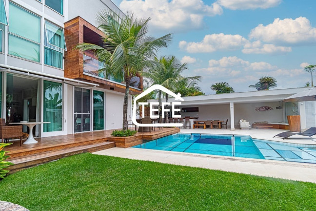 Imagem Casa com 7 Quartos à Venda, 800 m² em Barra Da Tijuca - Rio De Janeiro Imagem Casa com 7 Quartos à Venda, 800 m² em Barra Da Tijuca - Rio De Janeiro