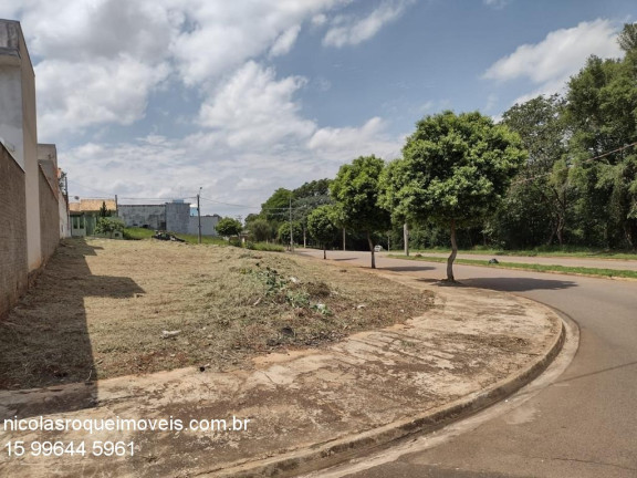 Terreno à Venda, 220 m² em Residencial Vitória - Boituva