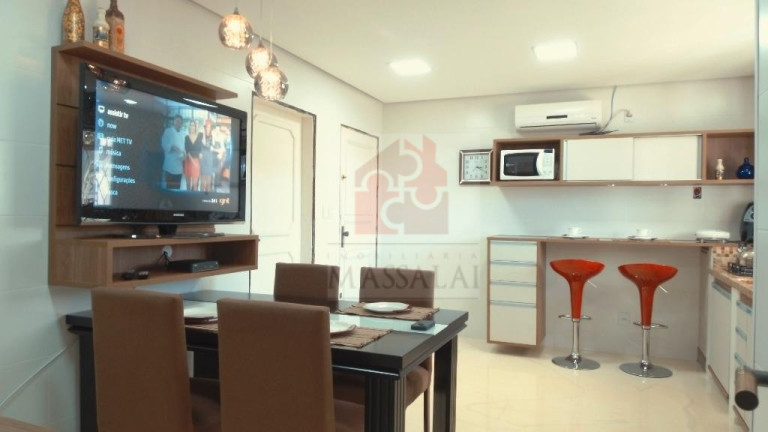 Imagem Casa com 4 Quartos à Venda, 350 m² em Nonoai - Porto Alegre Imagem Casa com 4 Quartos à Venda, 350 m² em Nonoai - Porto Alegre