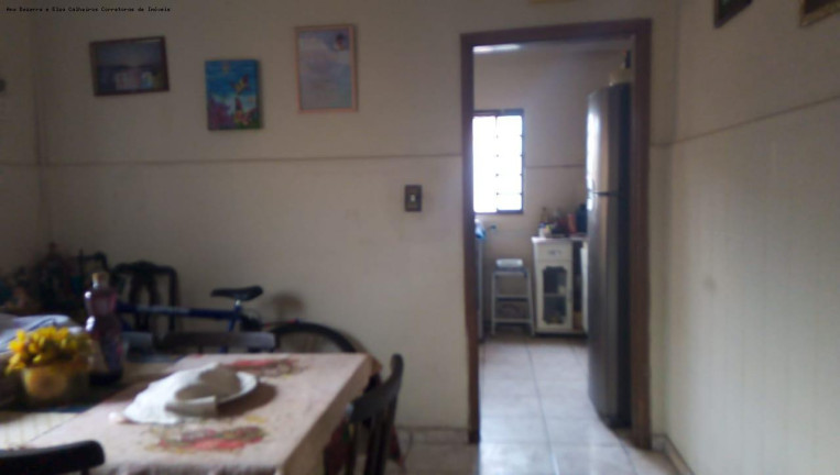 Imagem Casa com 2 Quartos à Venda, 80 m² em Estiva - Taubaté