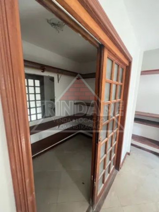 Imagem Casa com 5 Quartos à Venda,  em Guaratiba - Rio De Janeiro