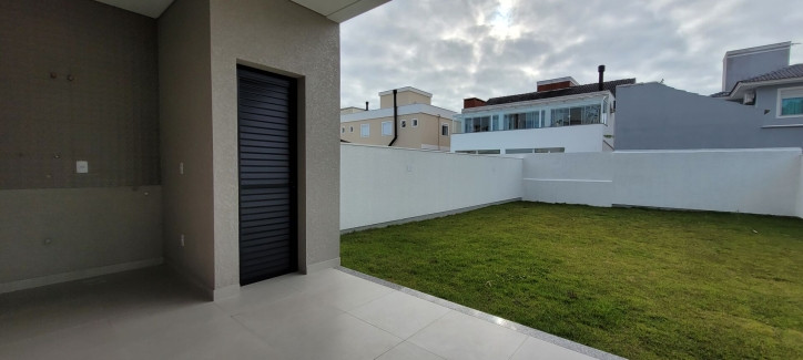 Imagem Casa com 3 Quartos à Venda, 229 m² em Cachoeira Do Bom Jesus - Florianópolis Imagem Casa com 3 Quartos à Venda, 229 m² em Cachoeira Do Bom Jesus - Florianópolis