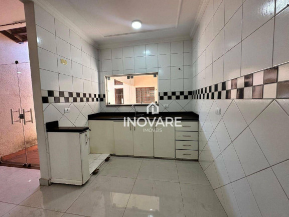 Imagem Casa com 3 Quartos à Venda ou Locação, 198 m² em Setor Central - Itumbiara Imagem Casa com 3 Quartos à Venda ou Locação, 198 m² em Setor Central - Itumbiara