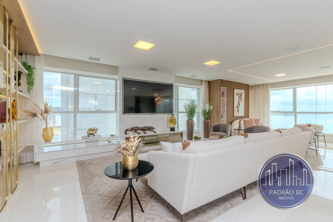Imagem Apartamento com 4 Quartos à Venda, 310 m² em Centro - Balneário Camboriú Imagem Apartamento com 4 Quartos à Venda, 310 m² em Centro - Balneário Camboriú