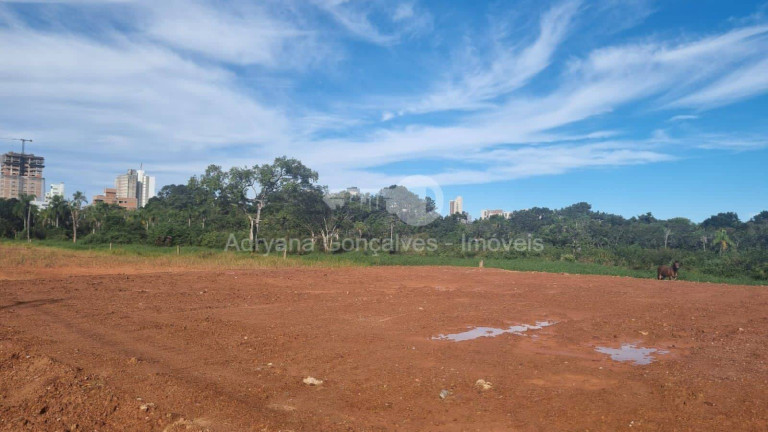 Imagem Terreno à Venda, 360 m² em Balneário Piçarras