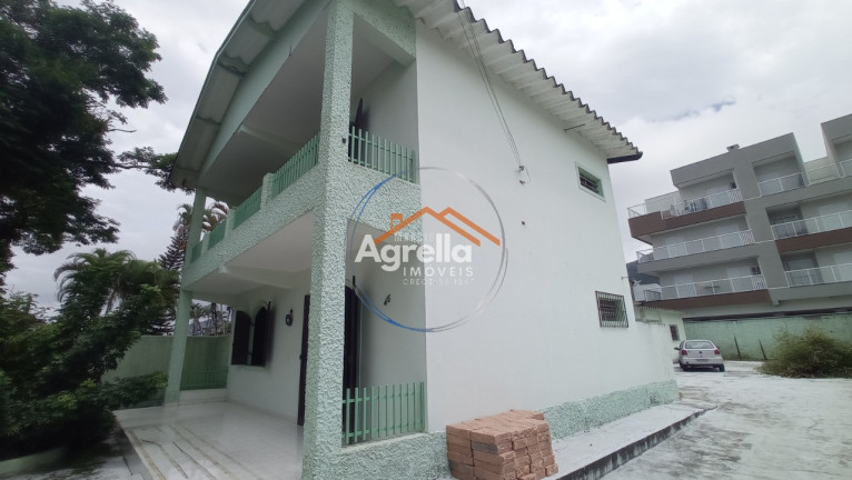 Casa com 4 Quartos à Venda, 230 m² em Perequê Açu - Ubatuba