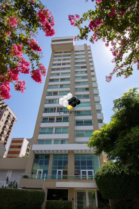 Imagem Apartamento com 3 Quartos à Venda, 123 m² em Petrópolis - Porto Alegre Imagem Apartamento com 3 Quartos à Venda, 123 m² em Petrópolis - Porto Alegre
