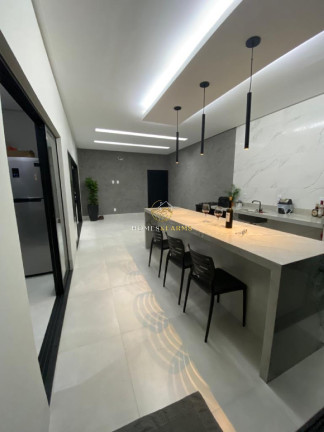 Imagem Casa com 4 Quartos à Venda, 251 m² em Jardim Atlântico - Goiânia Imagem Casa com 4 Quartos à Venda, 251 m² em Jardim Atlântico - Goiânia