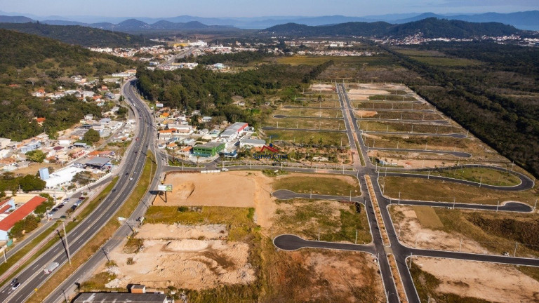Imagem Terreno à Venda, 4.174 m² em Vargem Grande - Florianópolis Imagem Terreno à Venda, 4.174 m² em Vargem Grande - Florianópolis