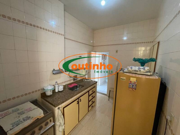 Imagem Apartamento com 2 Quartos à Venda, 71 m² em Maracanã - Rio De Janeiro Imagem Apartamento com 2 Quartos à Venda, 71 m² em Maracanã - Rio De Janeiro