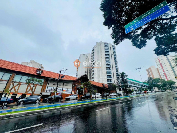 Imagem Apartamento com 3 Quartos à Venda, 122 m²