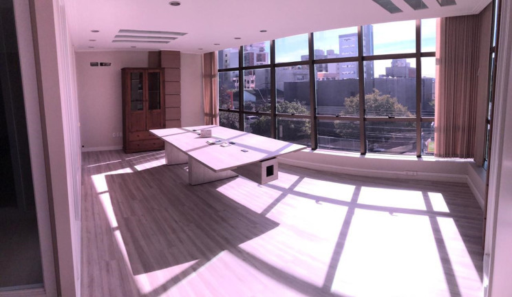 Imagem Sala Comercial à Venda, 101 m² em São Pelegrino - Caxias Do Sul Imagem Sala Comercial à Venda, 101 m² em São Pelegrino - Caxias Do Sul