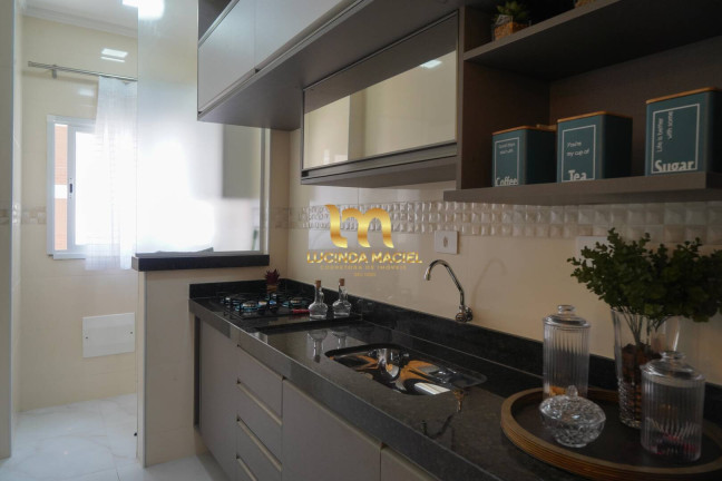 Imagem Apartamento com 2 Quartos à Venda, 70 m² em Tupi - Praia Grande