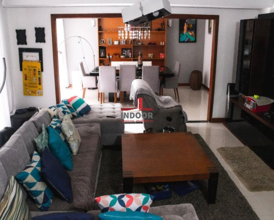 Imagem Casa com 4 Quartos à Venda, 450 m² em Tucuruvi - São Paulo Imagem Casa com 4 Quartos à Venda, 450 m² em Tucuruvi - São Paulo