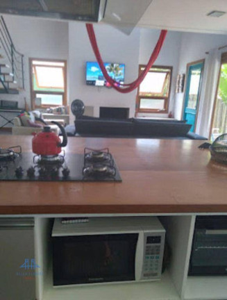 Imagem Casa com 2 Quartos à Venda, 111 m² em Lagoa Da Conceição - Florianópolis Imagem Casa com 2 Quartos à Venda, 111 m² em Lagoa Da Conceição - Florianópolis