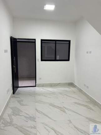 Imagem Imóvel com 2 Quartos à Venda, 48 m² em Maracanã - Praia Grande Imagem Imóvel com 2 Quartos à Venda, 48 m² em Maracanã - Praia Grande