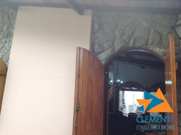 Imagem Casa com 7 Quartos à Venda, 350 m² em Ouro Preto - Belo Horizonte